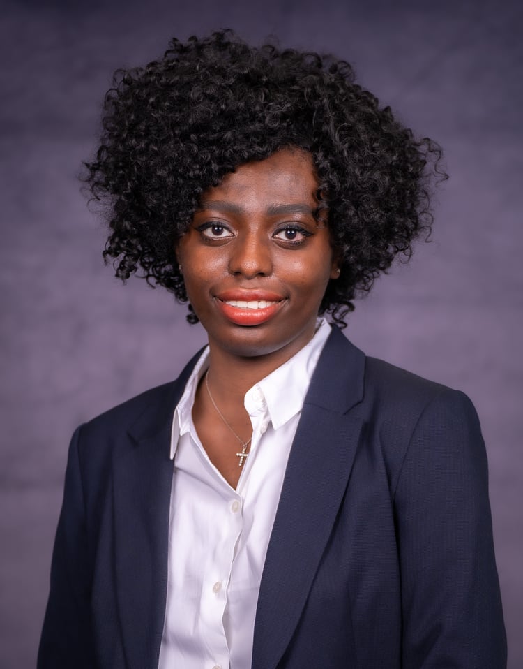 What does it mean to earn your white coat? 2022 dental student